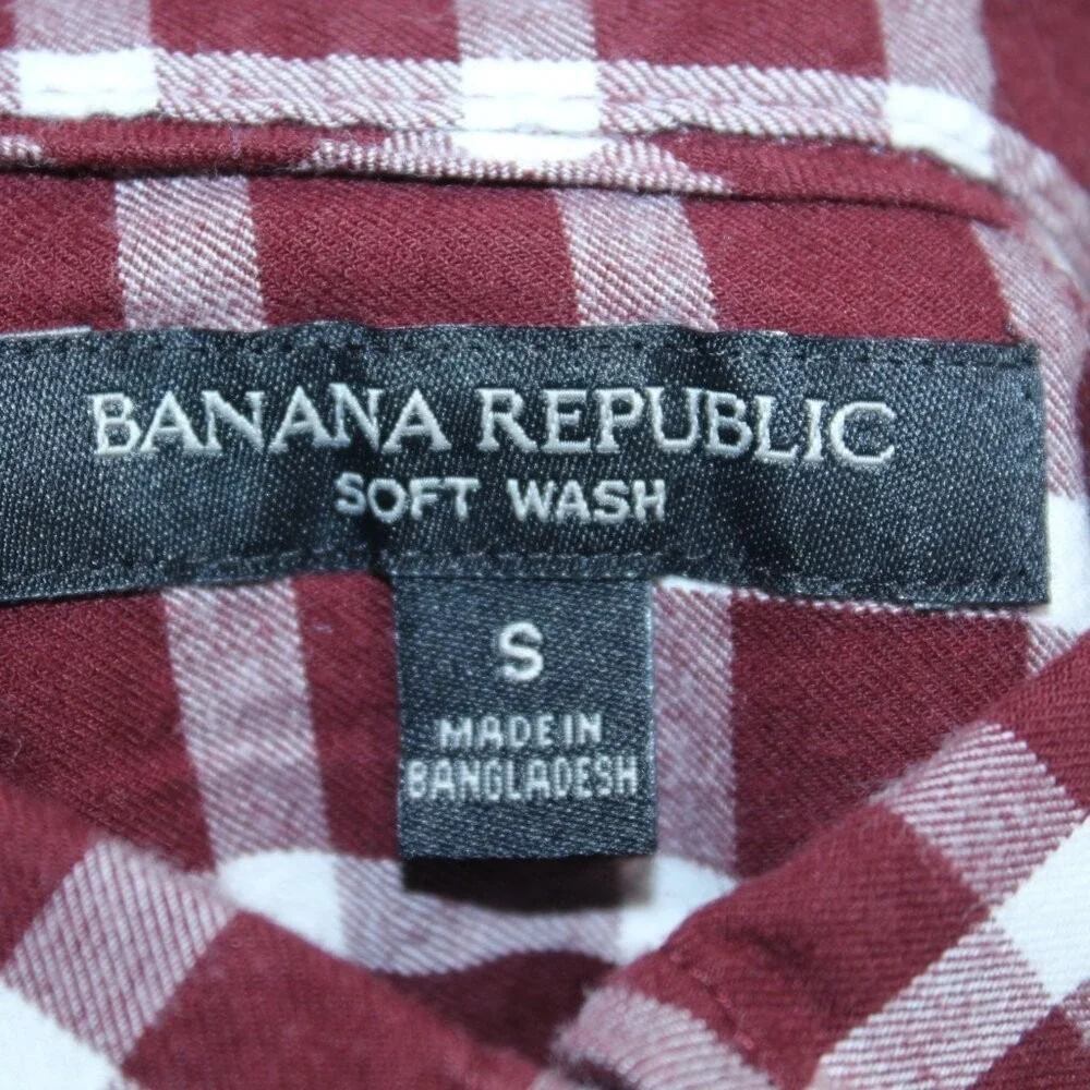 Banana Republic Men Shirt Red Plaid Button Down Shirt Soft Wash Size Small